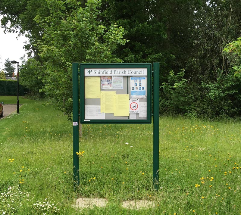 notice board shinfield north