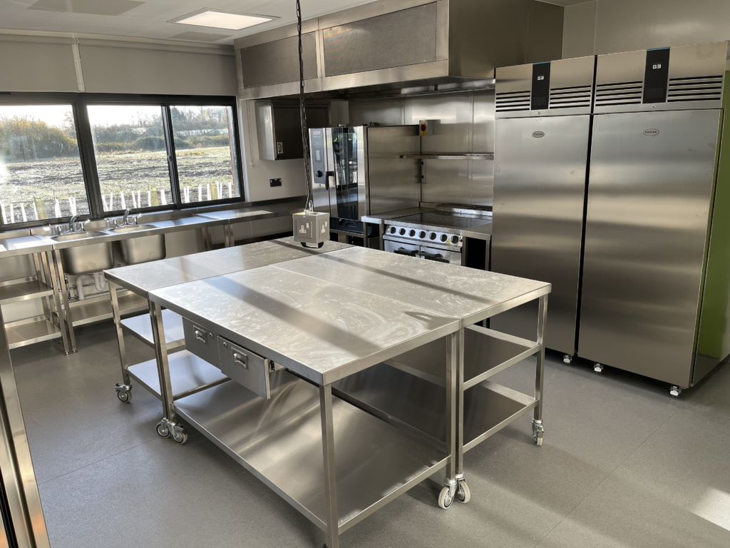 high spec kitchen at high copse